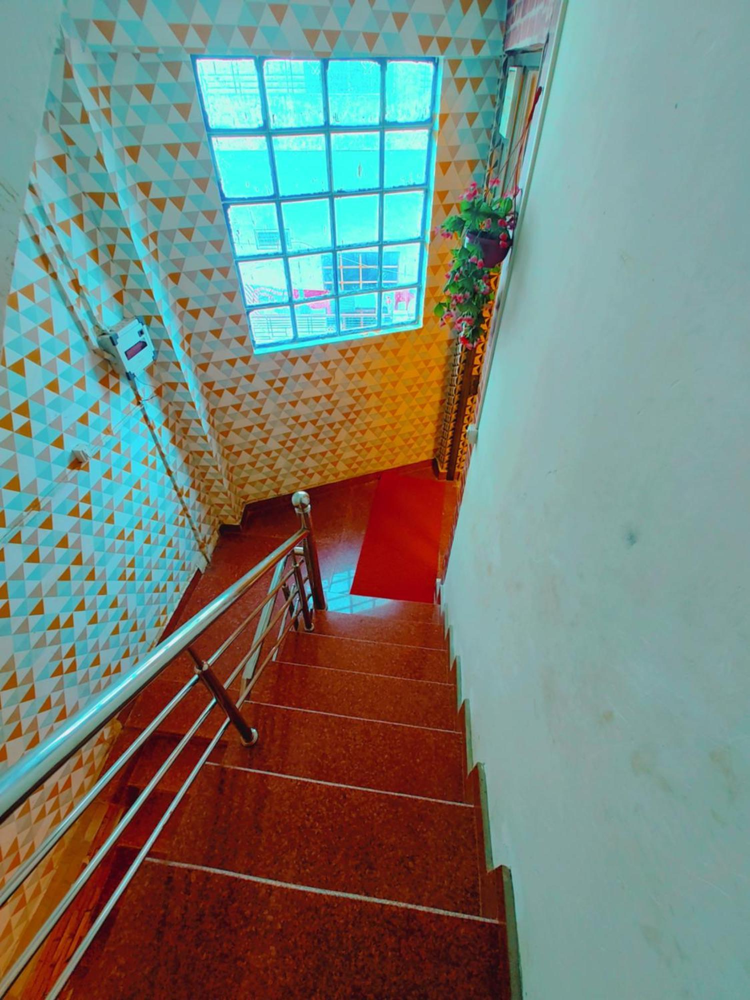 De Costa Palace - Pick And Drop Available Benares Buitenkant foto