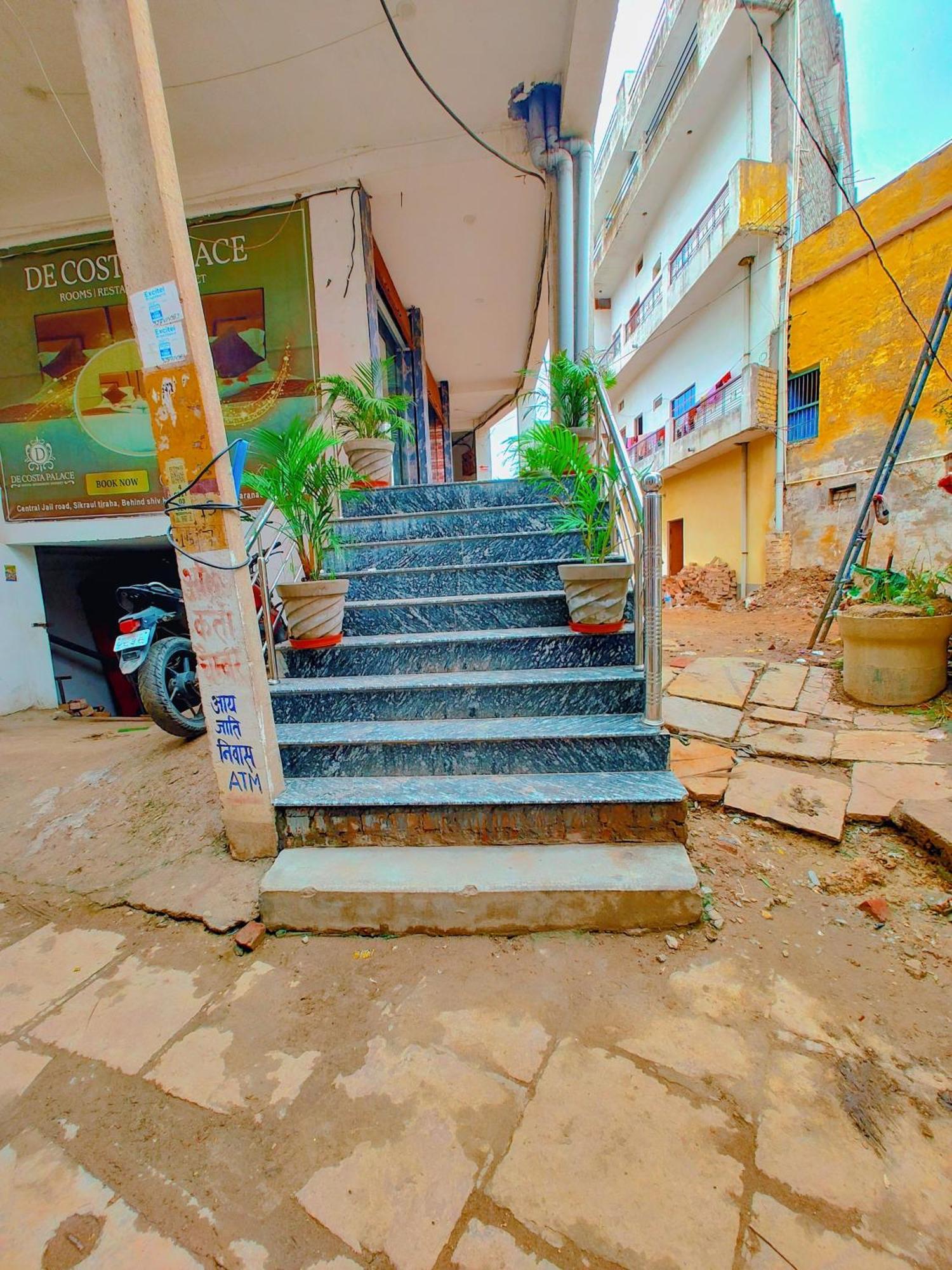 De Costa Palace - Pick And Drop Available Benares Buitenkant foto